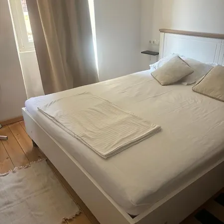 Estera * Jelsa (Hvar)