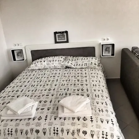 Estera Apartament *