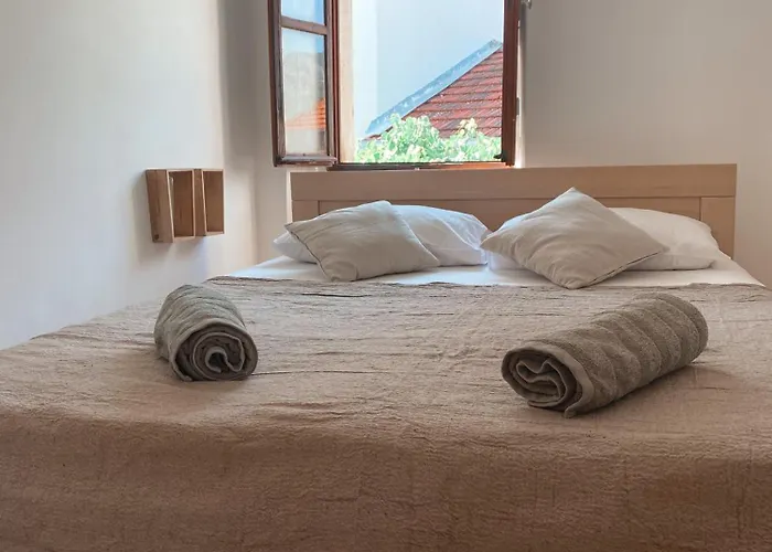 Apartment Estera Jelsa (Hvar)