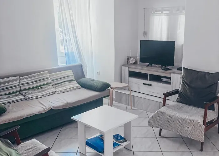 Estera * Jelsa (Hvar)