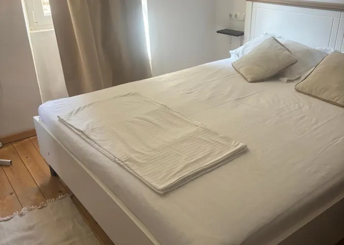 Estera * Jelsa (Hvar)